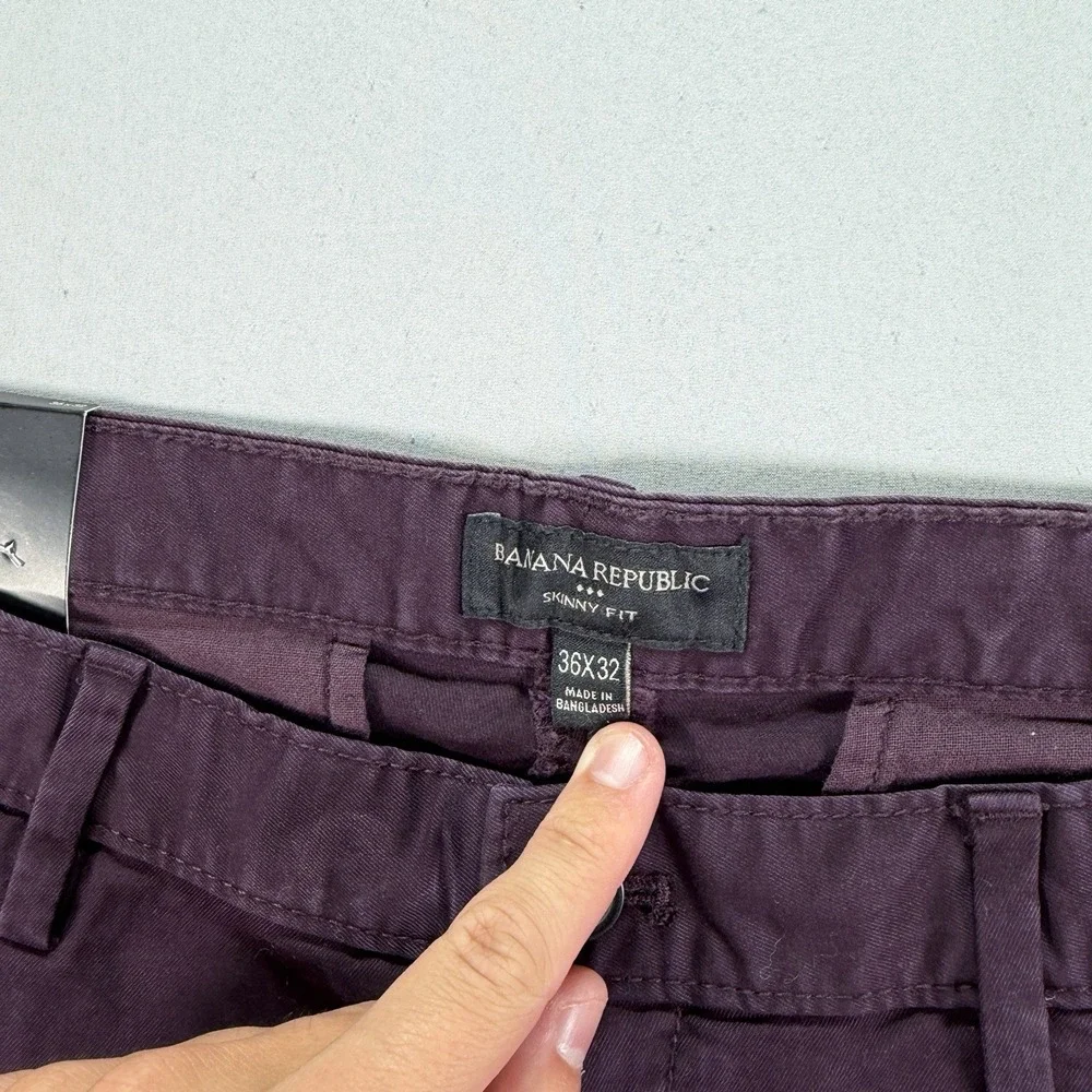 Banana Republic Lived In Chino Pants Mens 36x32 Purple Skinny Fit Preppy NWT